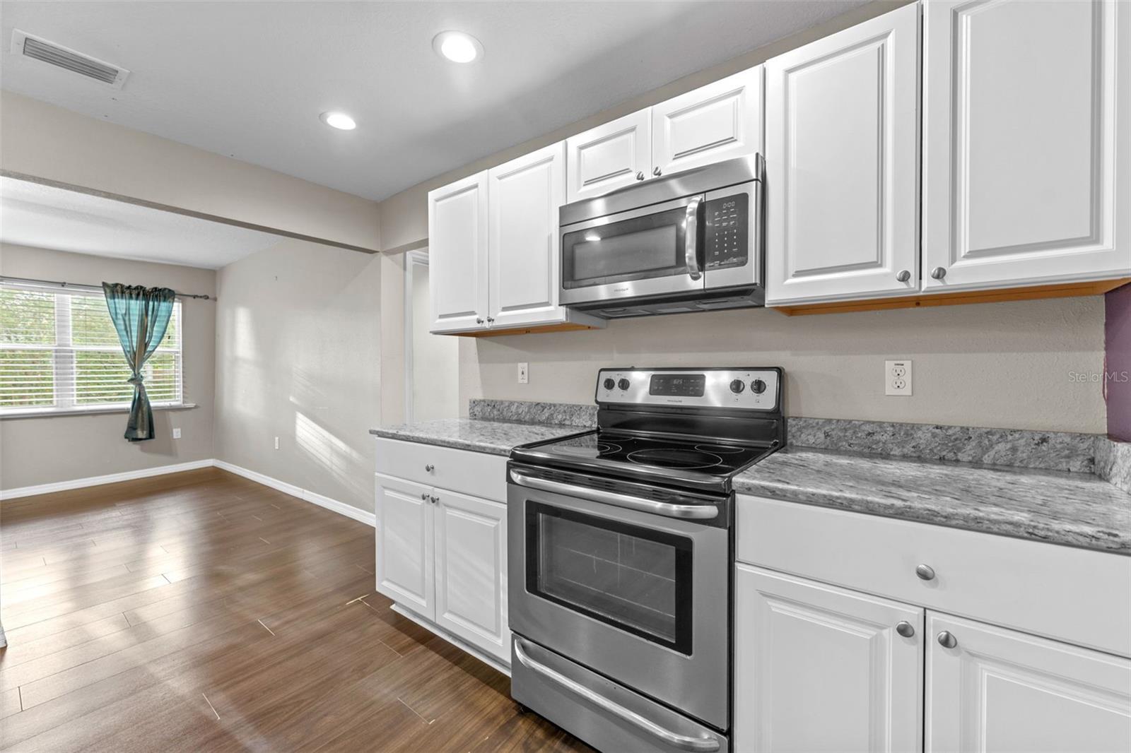 Image 7 of 26 For 8207 Ola Avenue