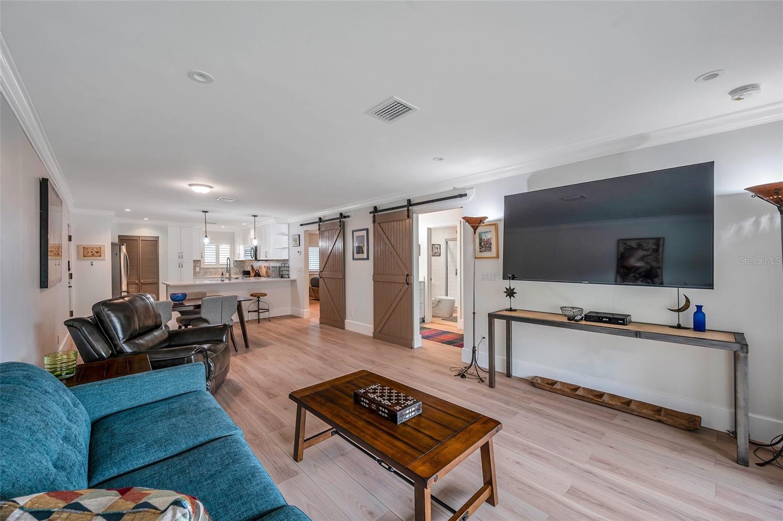 Image 7 of 89 For 29147 Bay Hollow Drive 3224