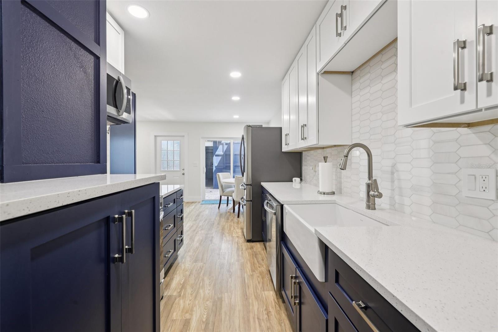 Image 22 of 58 For 4471 Vieux Carre Circle 4471