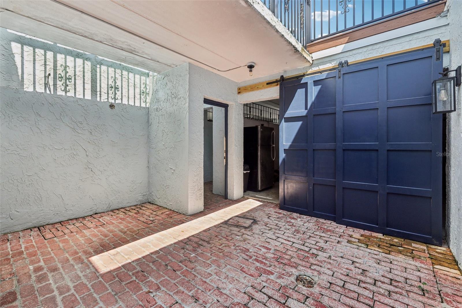 Image 41 of 58 For 4471 Vieux Carre Circle 4471