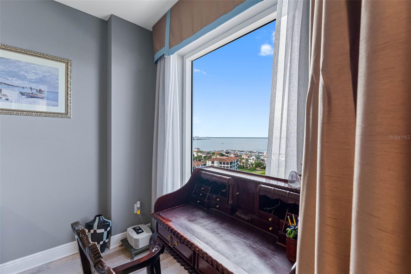 Image 28 of 68 For 5823 Bowen Daniel Drive 1405