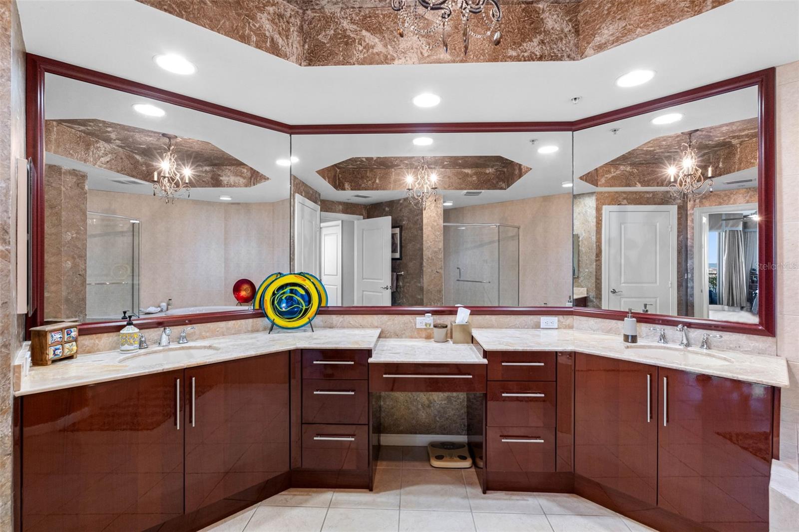 Image 31 of 68 For 5823 Bowen Daniel Drive 1405