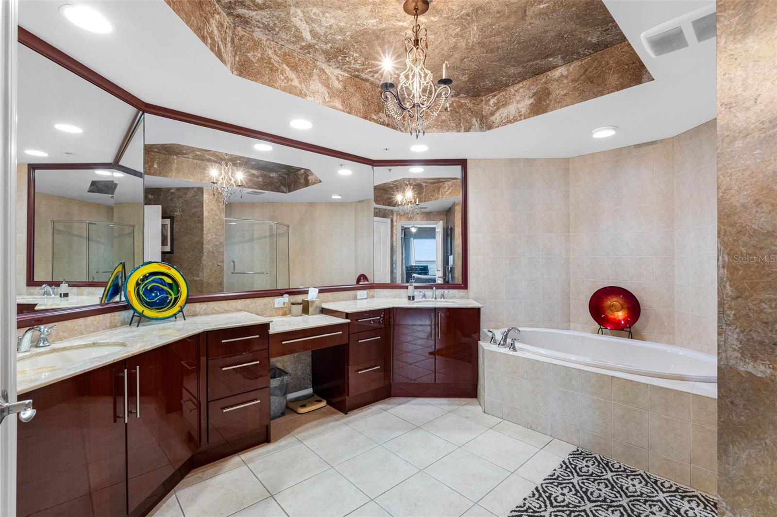 Image 32 of 68 For 5823 Bowen Daniel Drive 1405