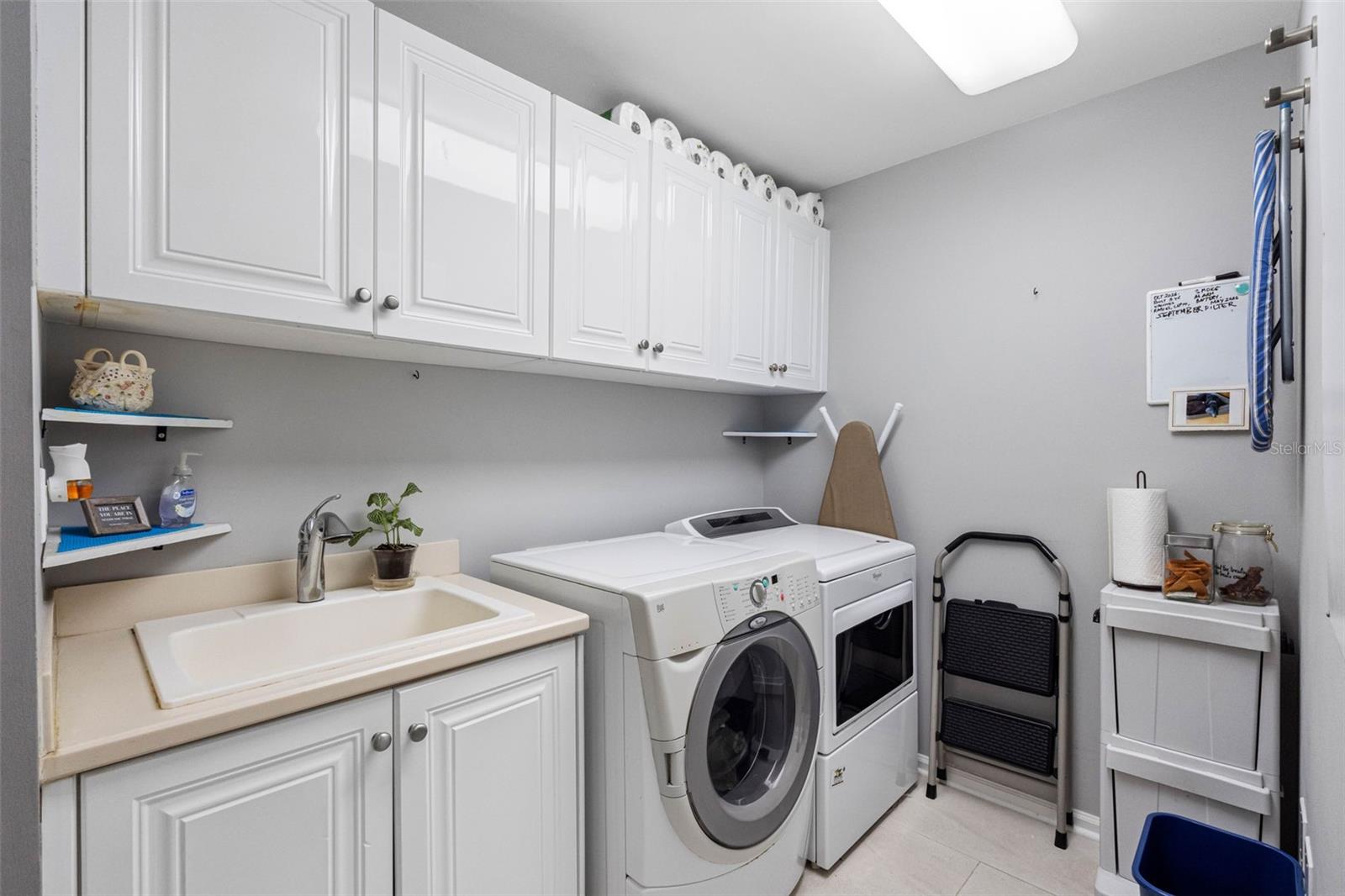 Image 41 of 68 For 5823 Bowen Daniel Drive 1405