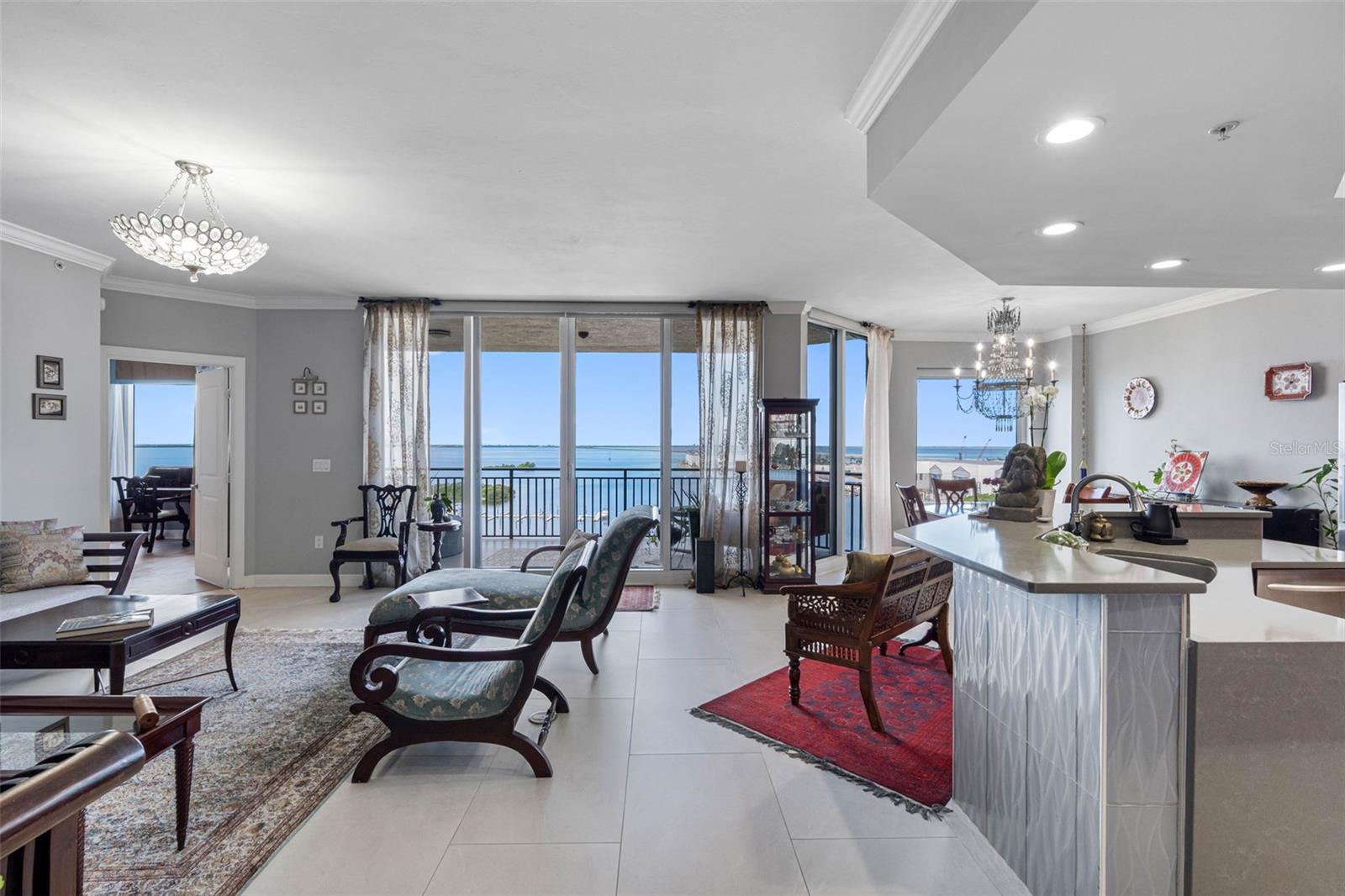 Image 5 of 68 For 5823 Bowen Daniel Drive 1405