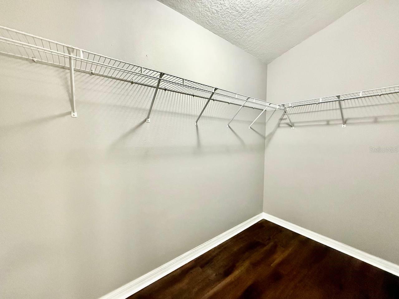 Image 16 of 30 For 6959 Manhattan Avenue