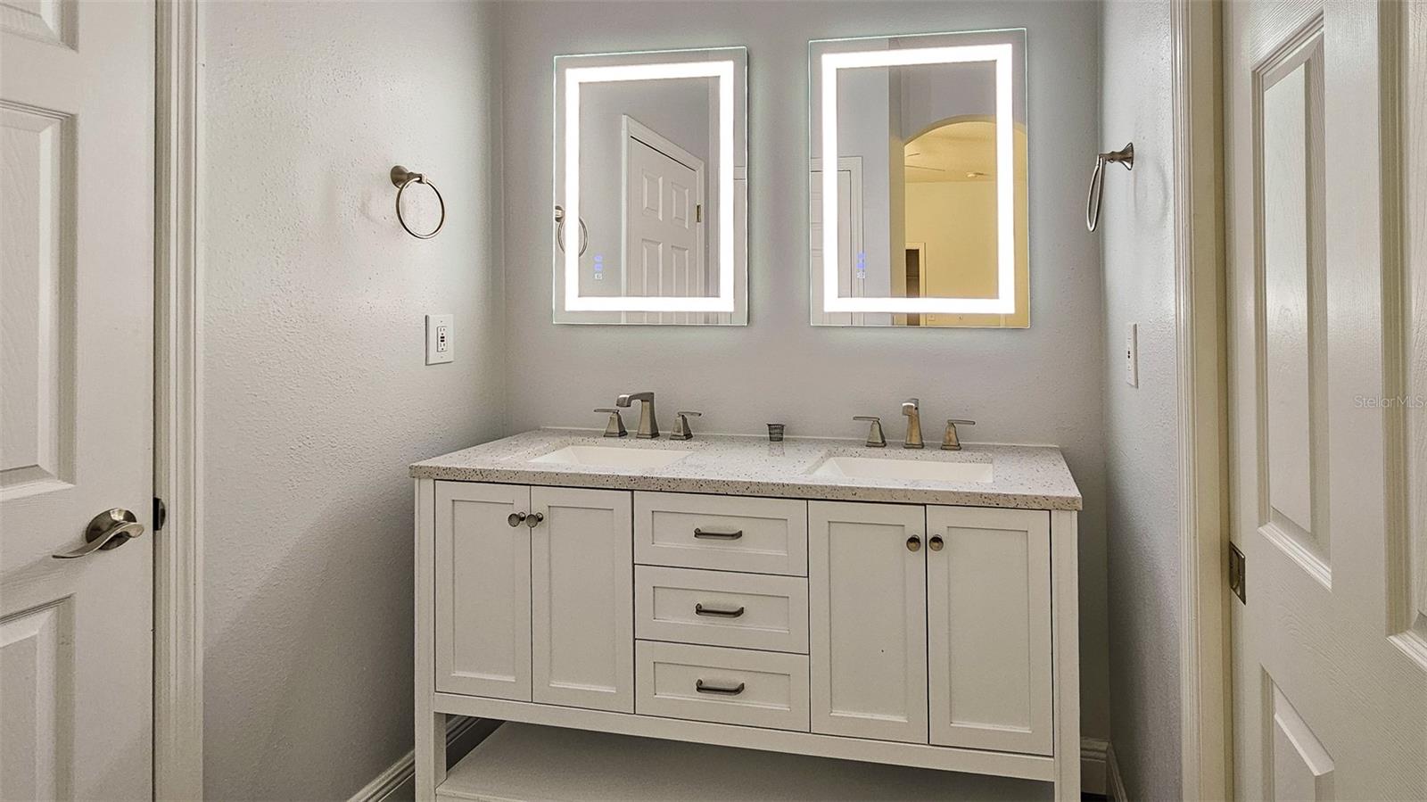 Image 20 of 31 For 608 Matanzas Avenue 6