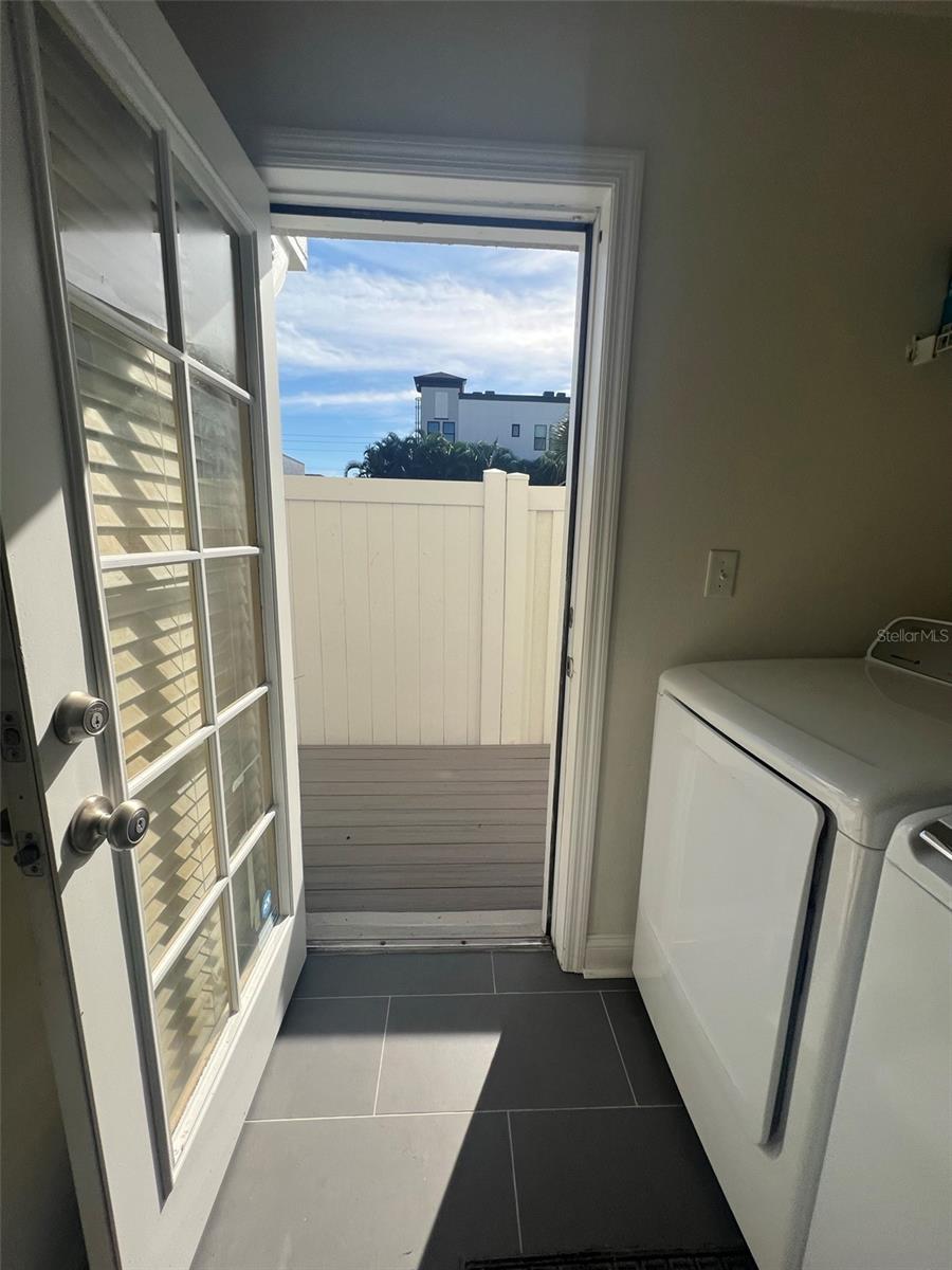 Image 28 of 31 For 608 Matanzas Avenue 6