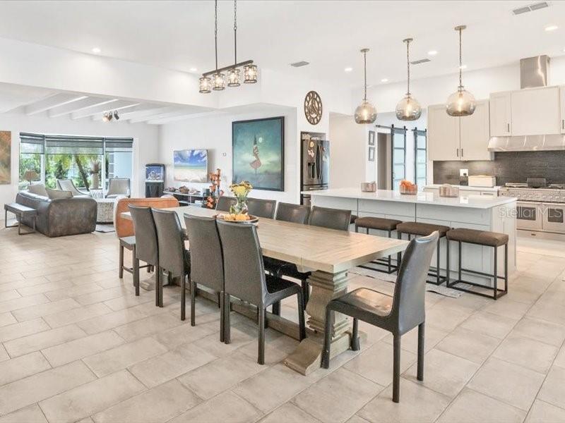 Image 17 of 61 For 225 Harbor House Drive