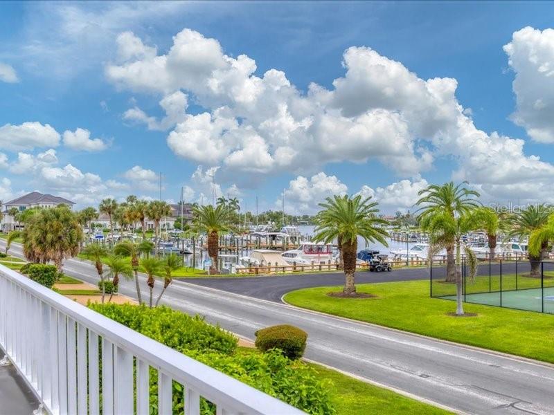 Image 34 of 61 For 225 Harbor House Drive