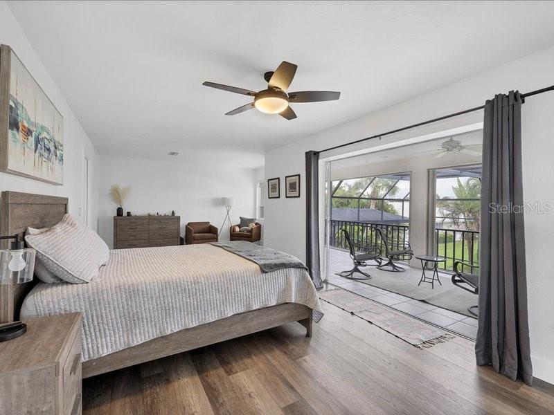 Image 38 of 61 For 225 Harbor House Drive