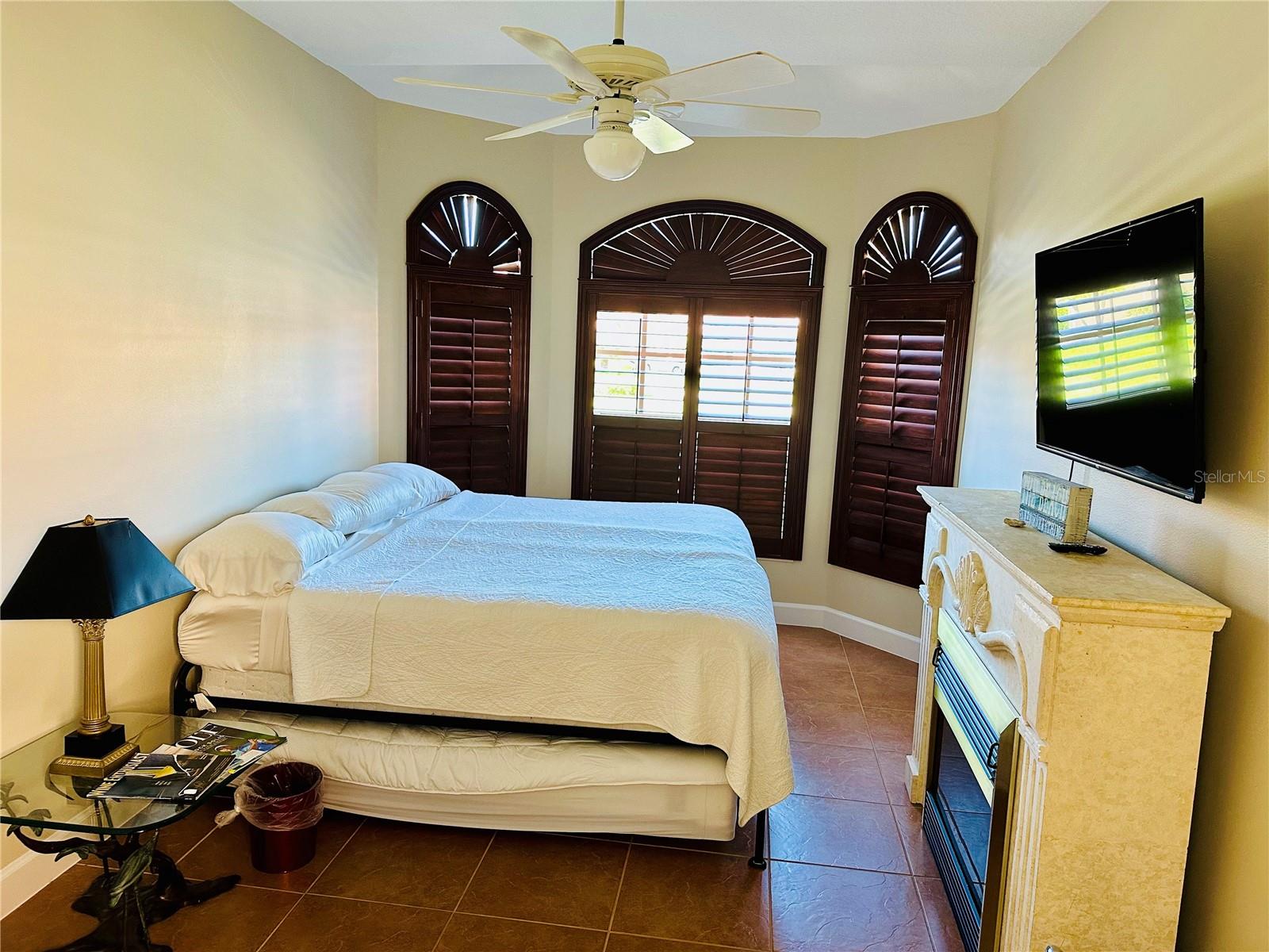 Image 16 of 20 For 202 Sand Key Estates Drive