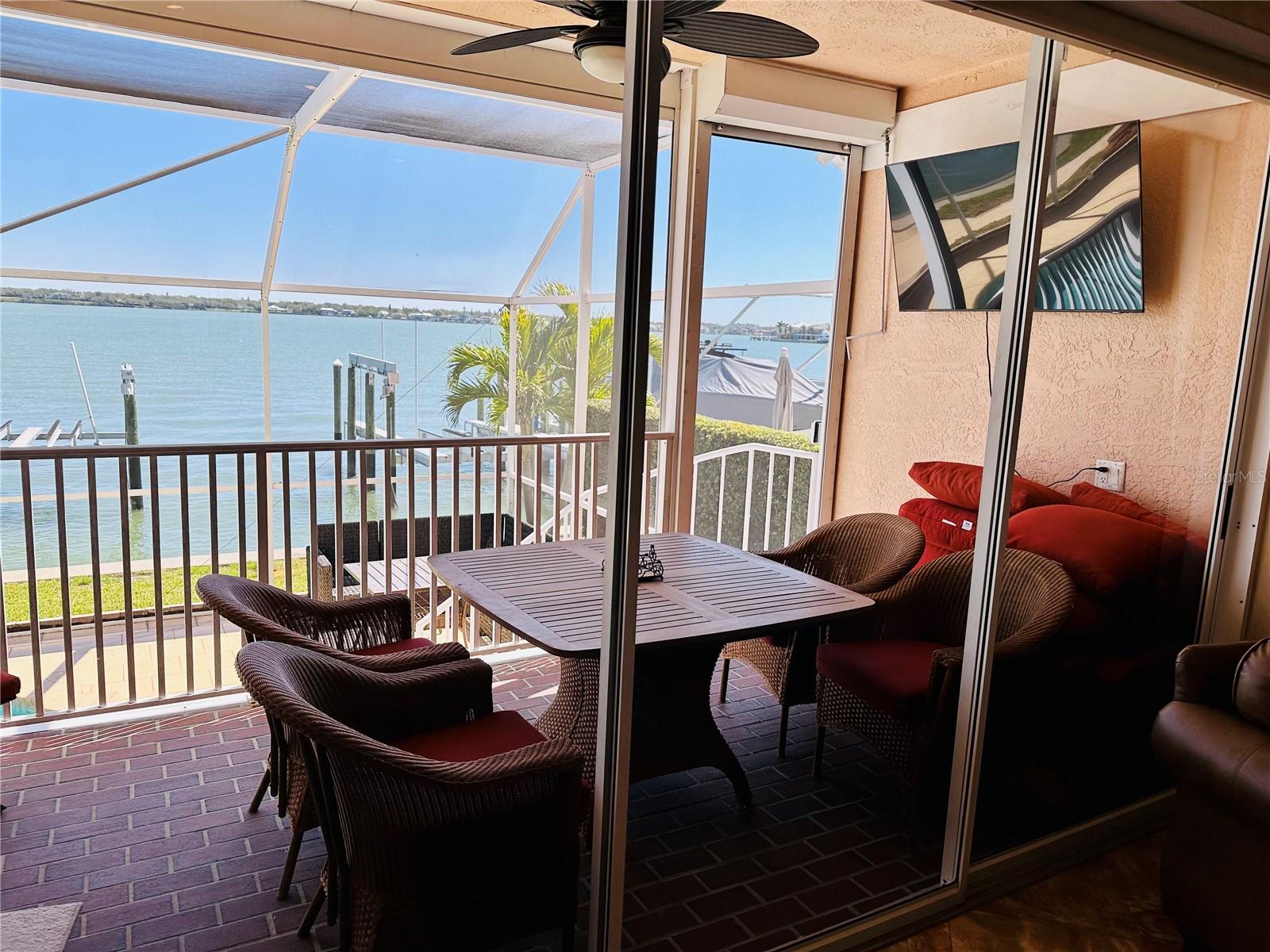 Image 6 of 20 For 202 Sand Key Estates Drive