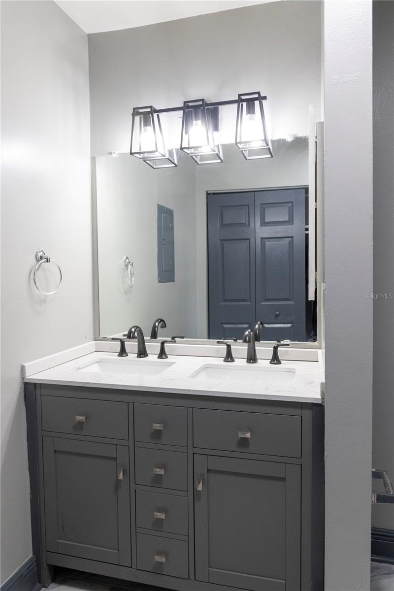 Image 11 of 20 For 1799 Highland Avenue 126