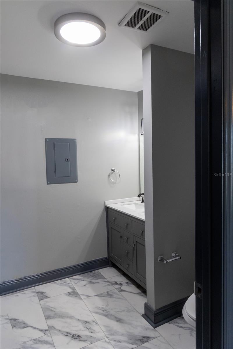 Image 12 of 20 For 1799 Highland Avenue 126