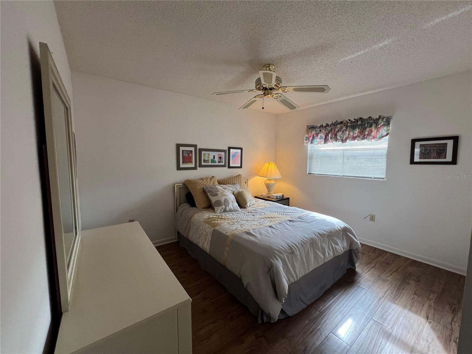 Image 20 of 24 For 9303 Golf View Drive