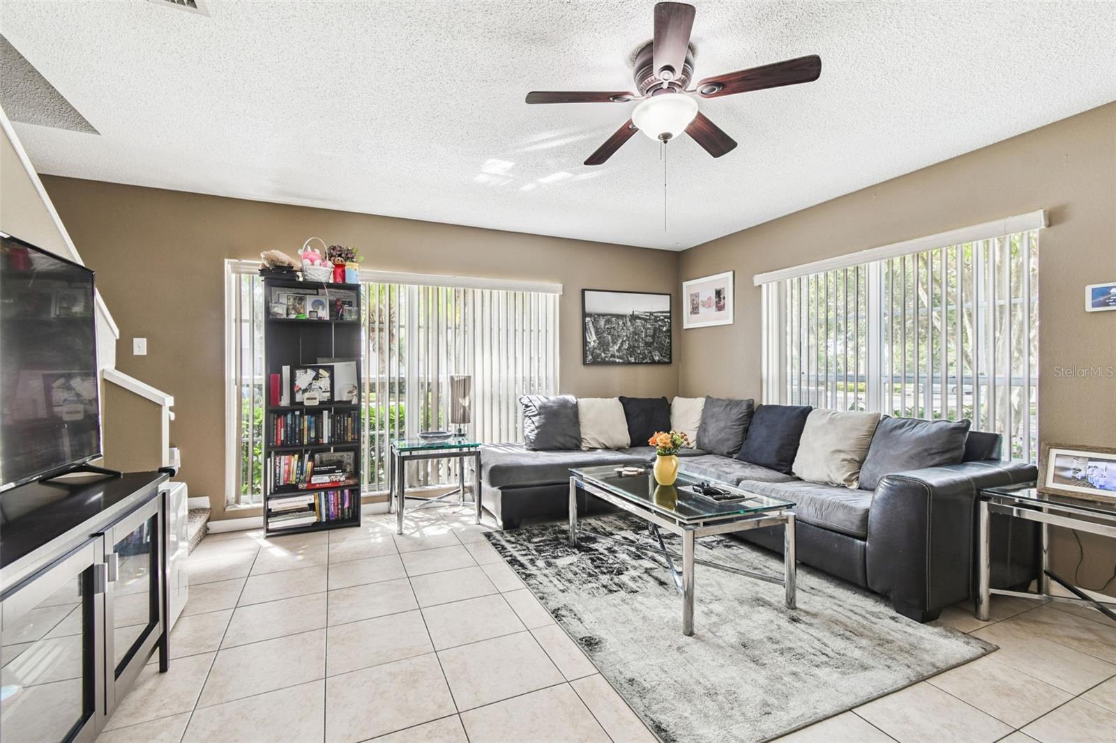 Image 10 of 44 For 640 Kensington Lake Circle