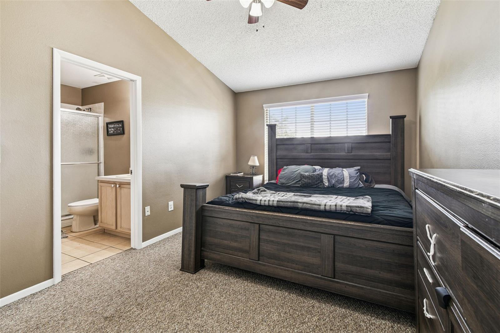 Image 33 of 44 For 640 Kensington Lake Circle