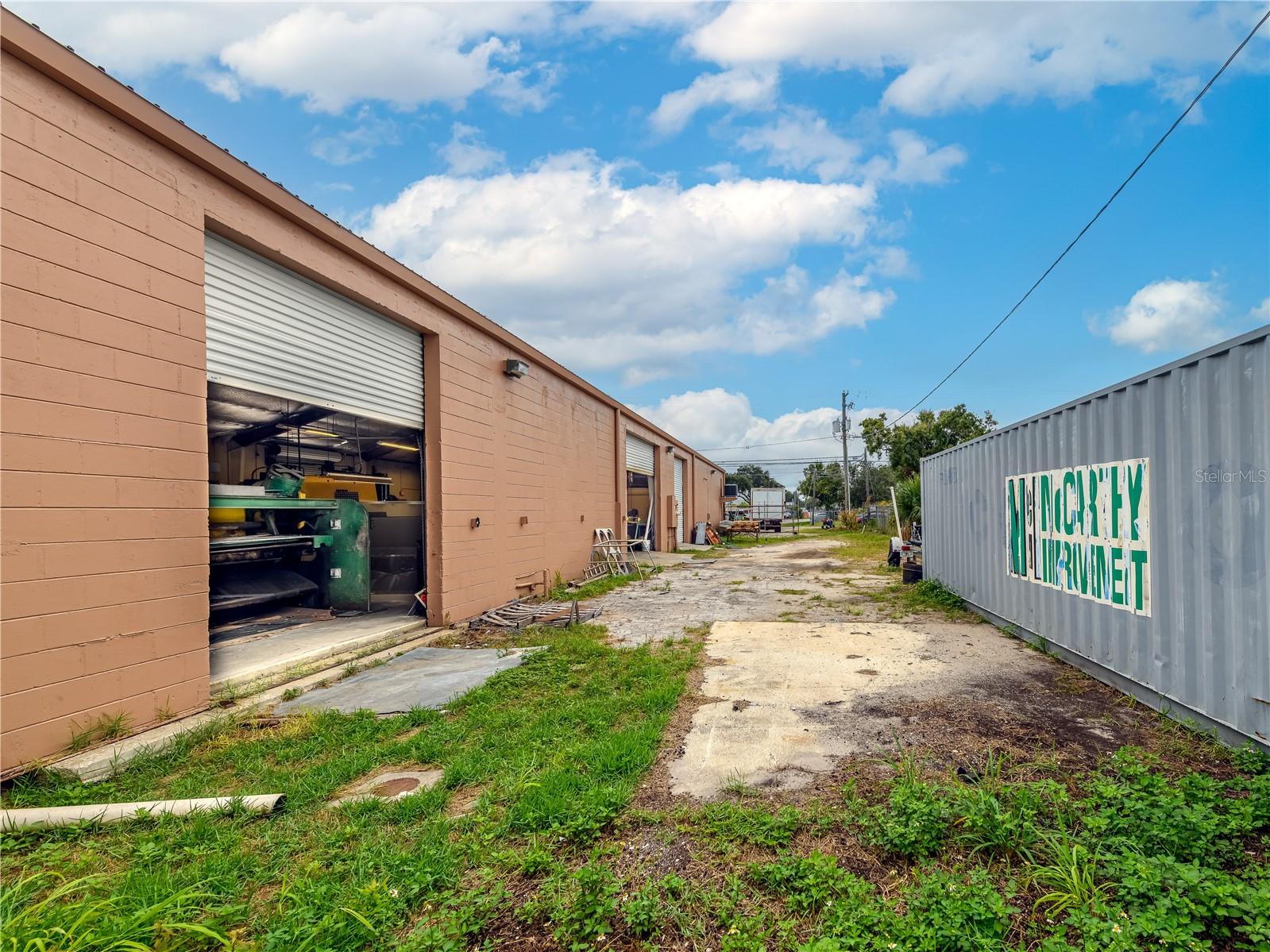 Image 7 of 37 For 4313 South Avenue