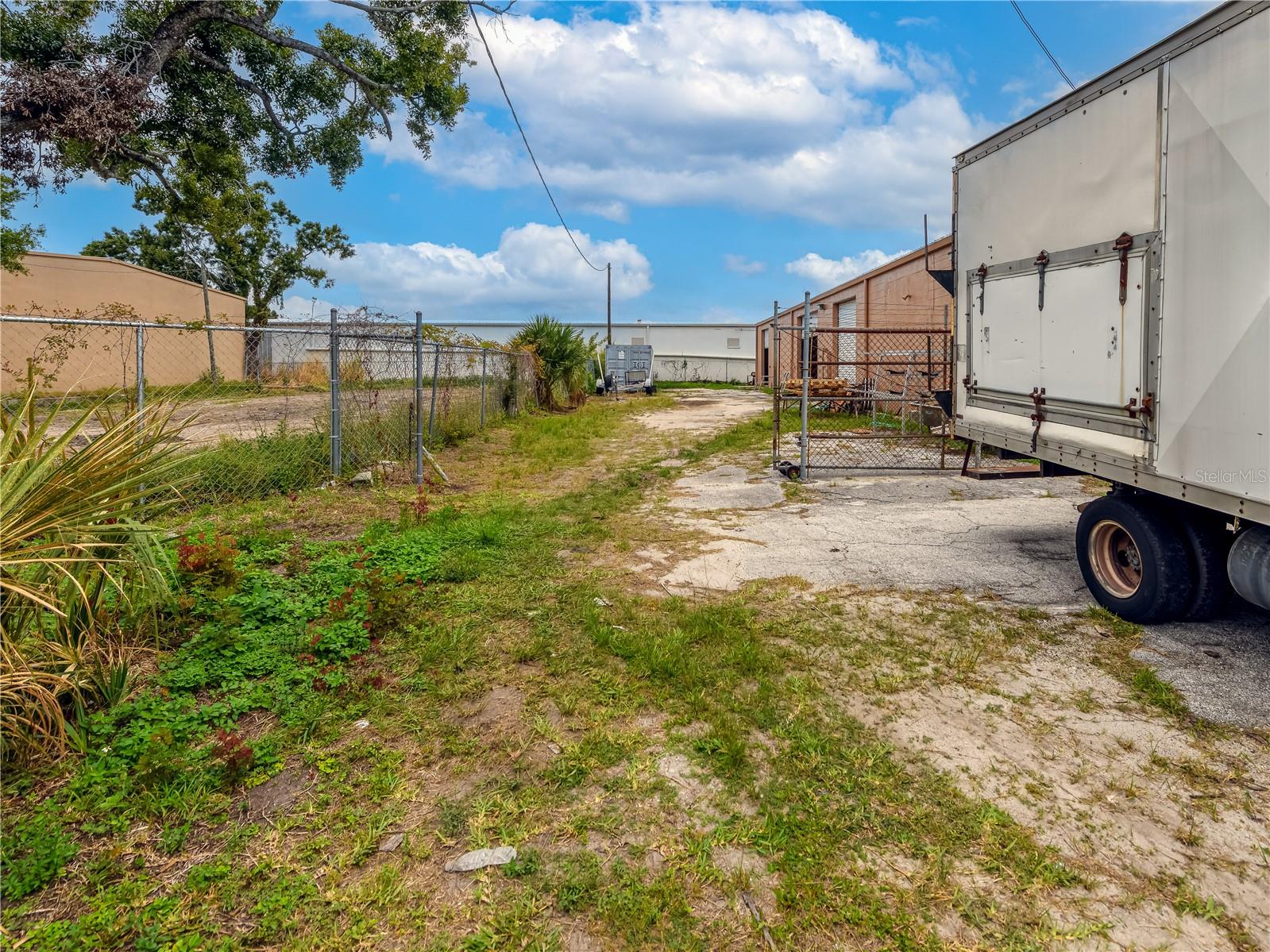 Image 9 of 37 For 4313 South Avenue