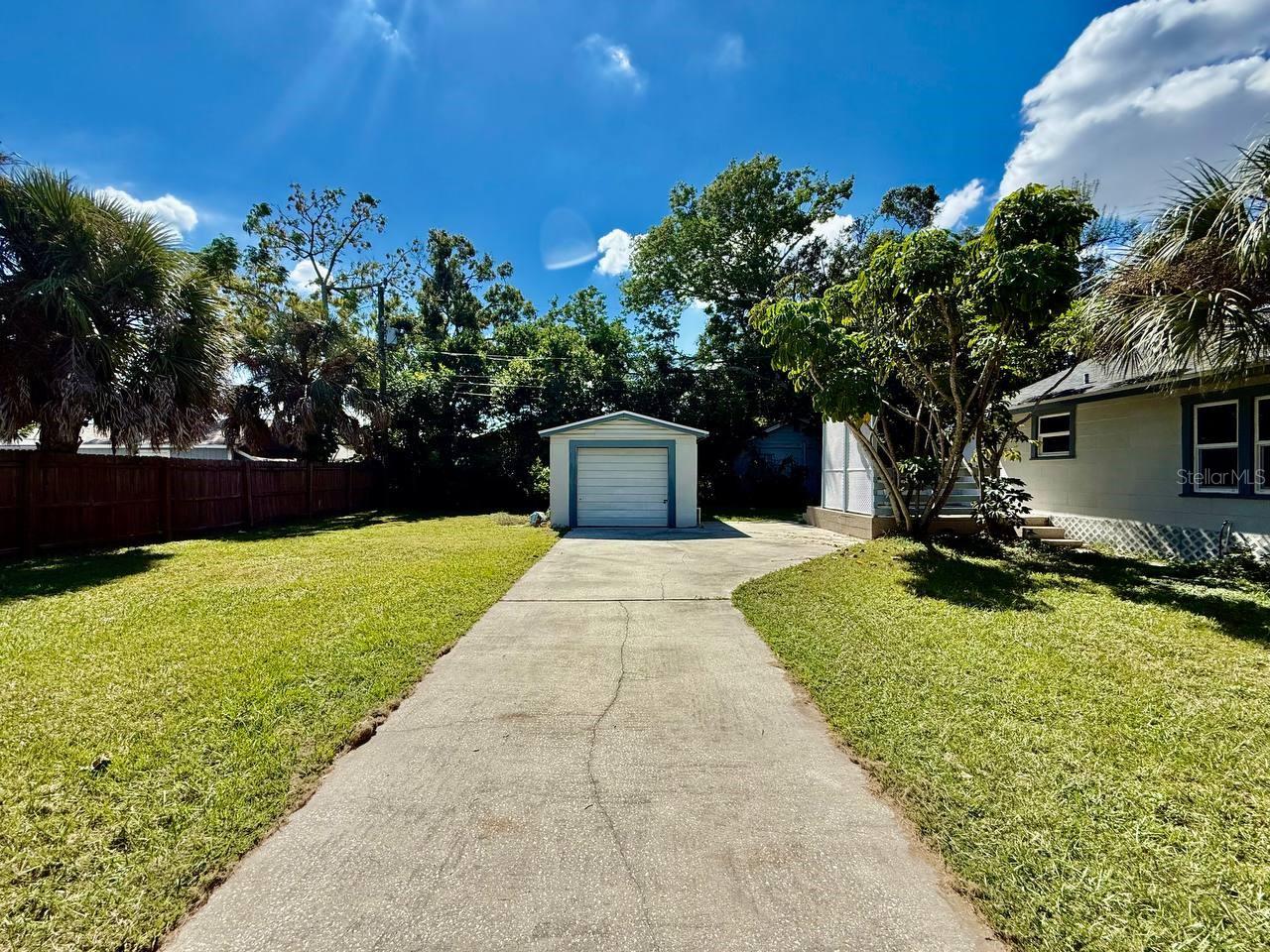 Image 37 of 38 For 2120 46th Avenue N