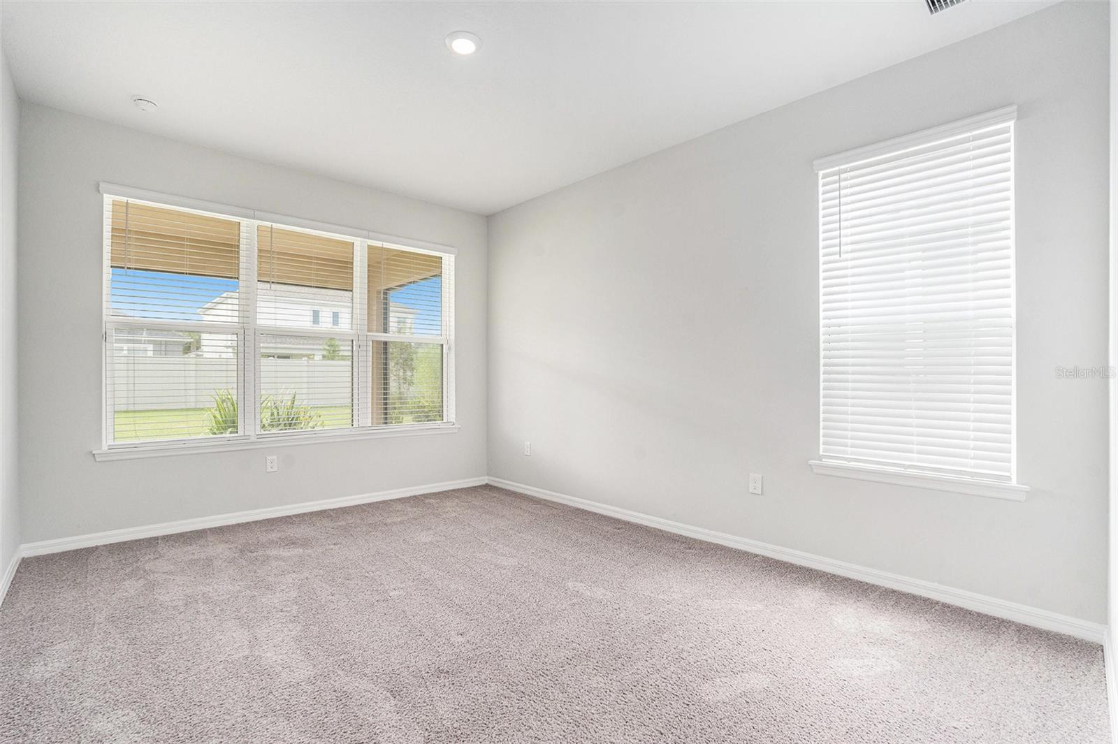 Image 12 of 25 For 13662 Stansil Avenue