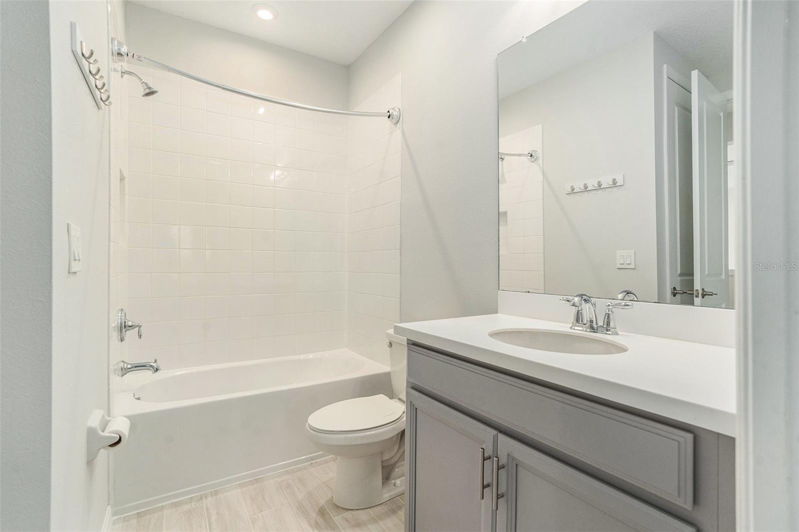 Image 15 of 25 For 13662 Stansil Avenue