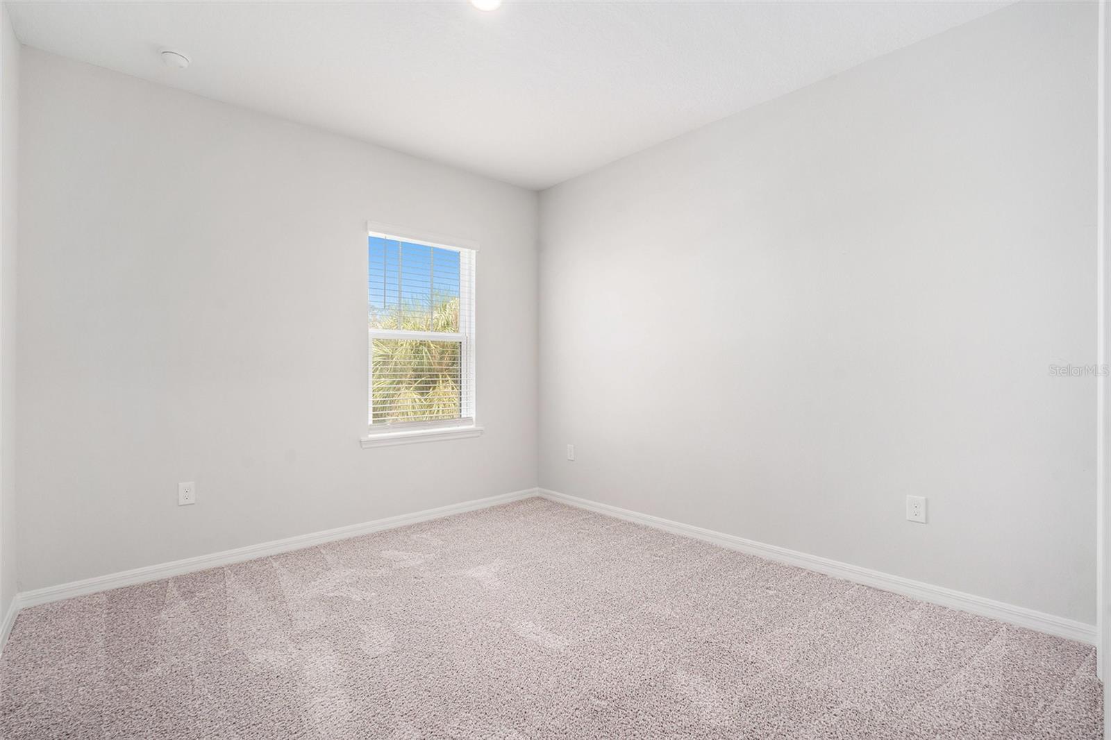 Image 17 of 25 For 13662 Stansil Avenue