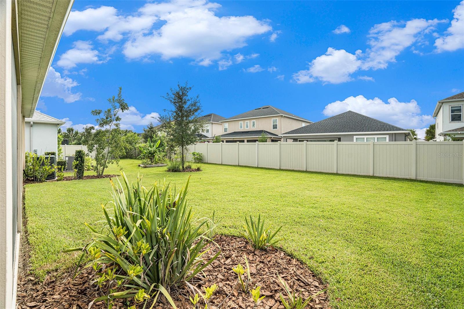Image 22 of 25 For 13662 Stansil Avenue