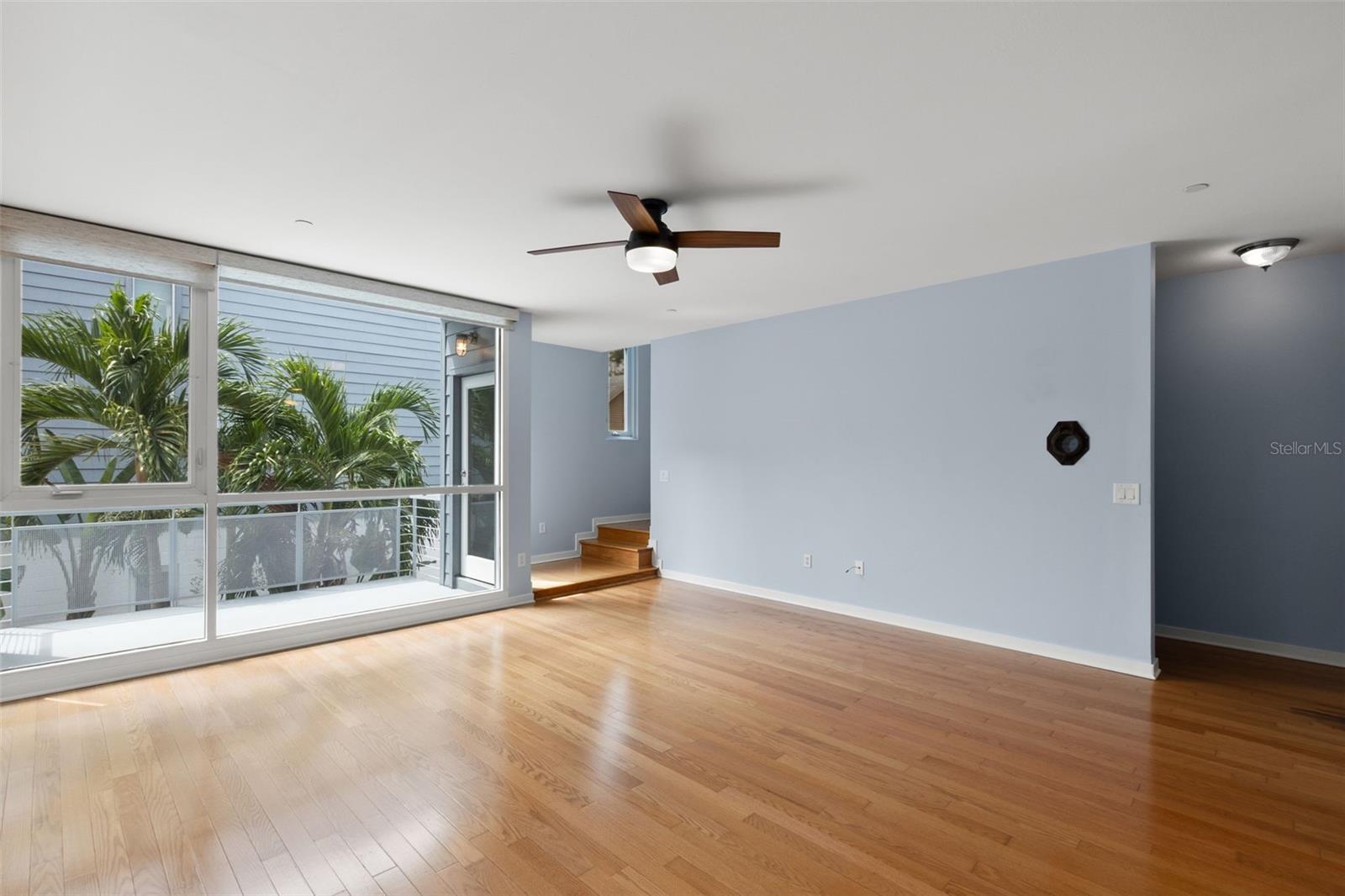 Image 16 of 25 For 347 4th Avenue S