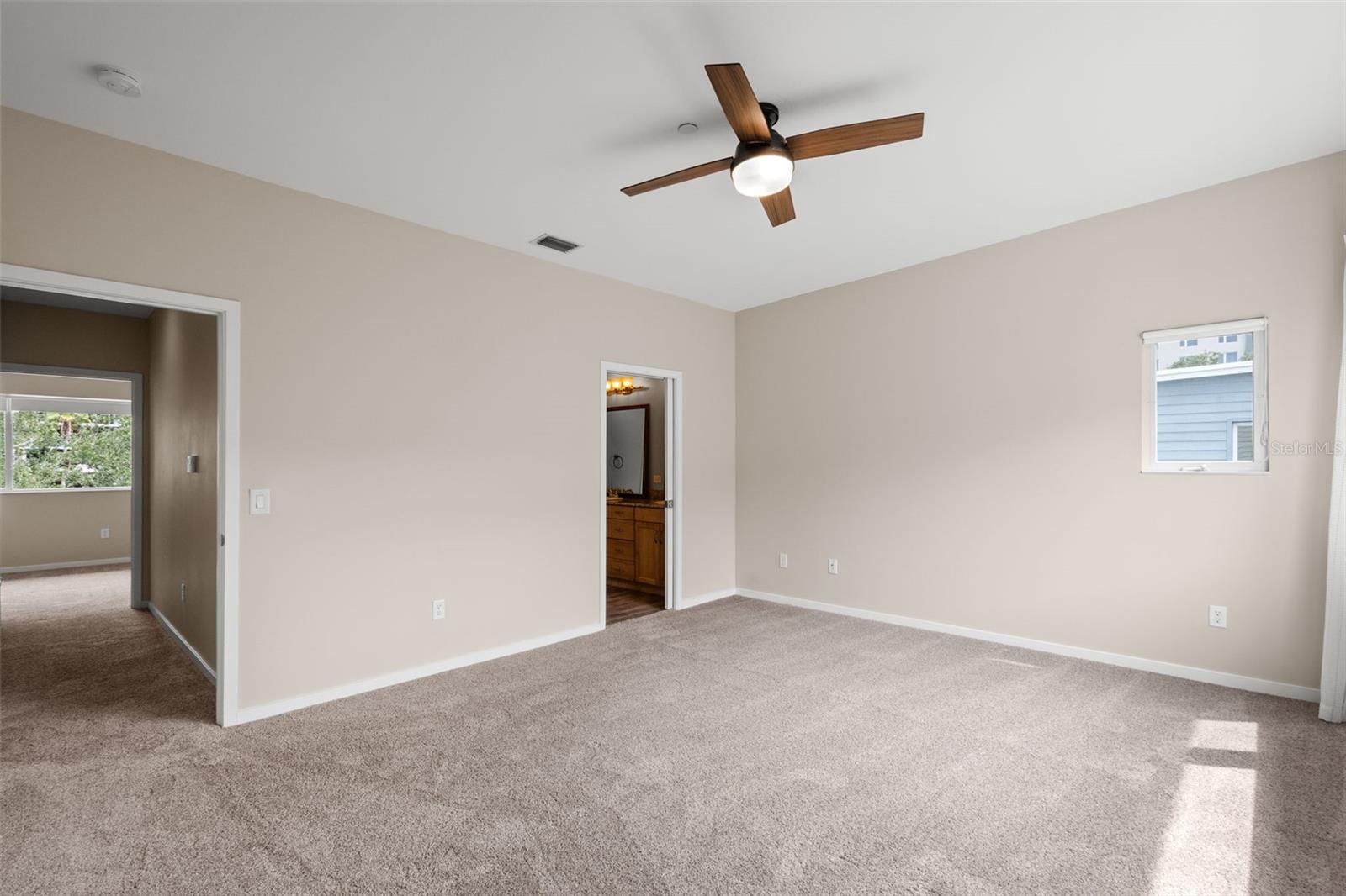 Image 8 of 25 For 347 4th Avenue S