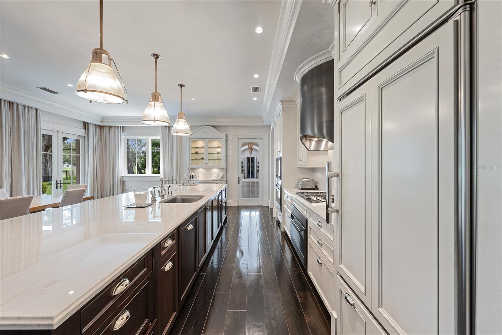 Image 13 of 48 For 914 Golf View Street
