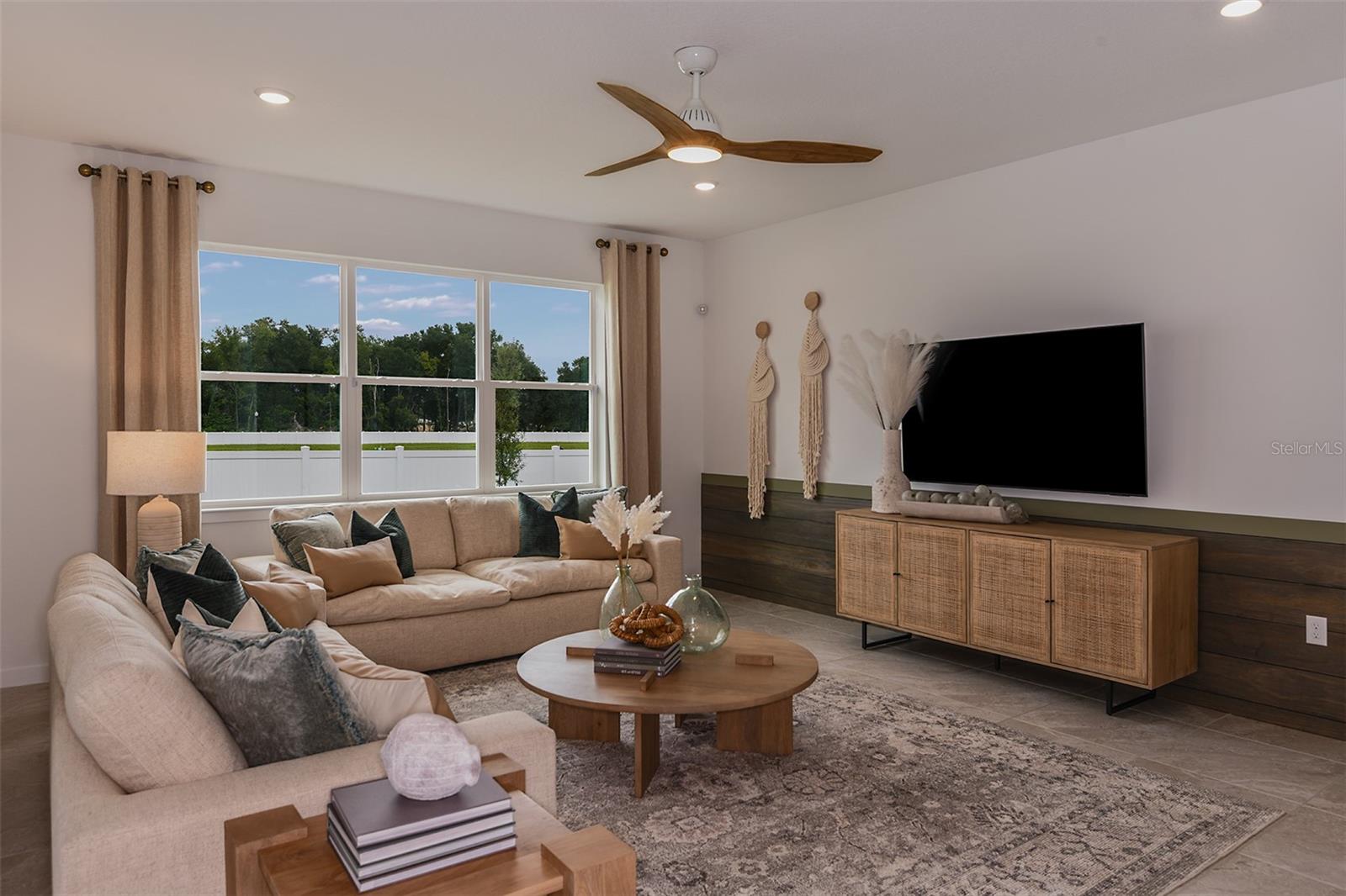 Image 5 of 29 For 9433 Daylight Drive