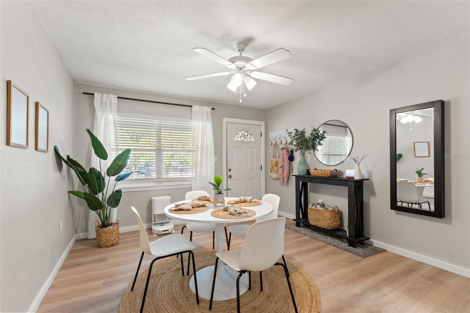 Image 4 of 29 For 1215 Lambright Street