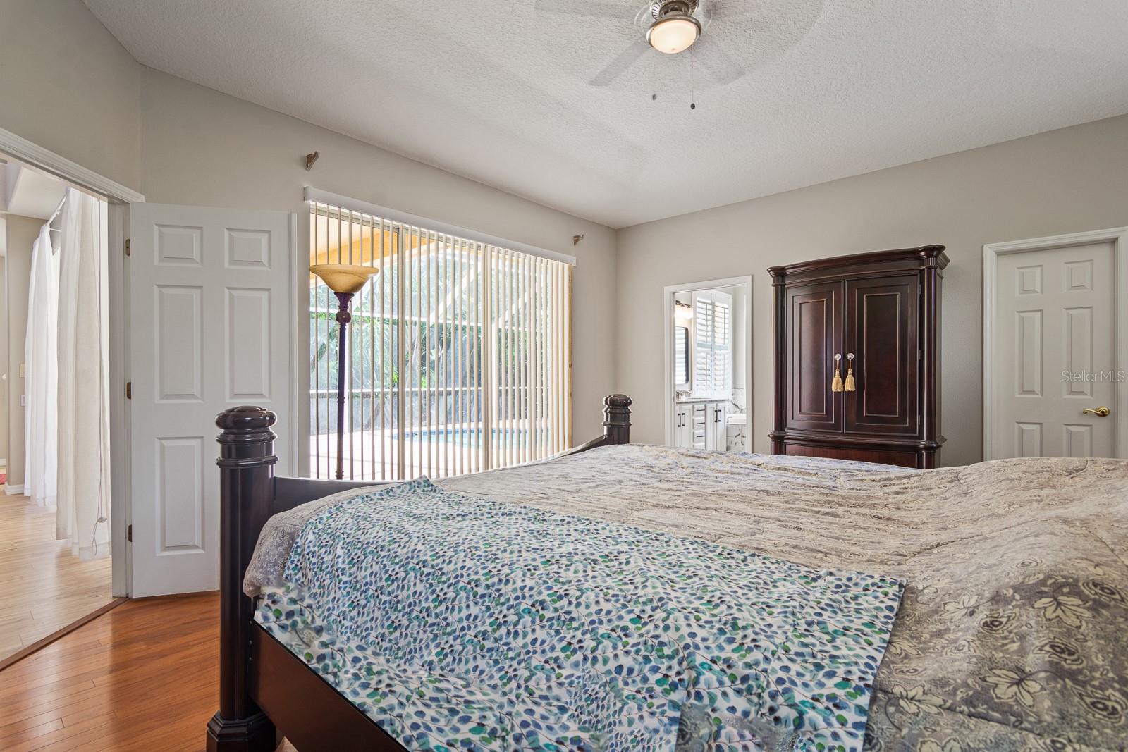 Image 19 of 48 For 2281 Highland Woods Drive