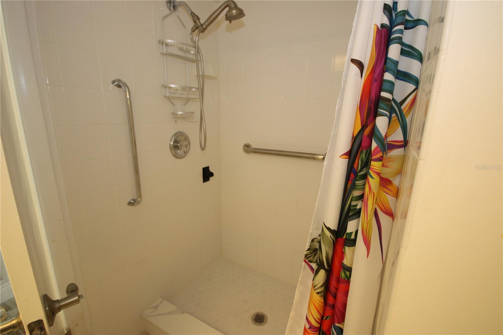 Image 11 of 40 For 1655 Highland Avenue I282