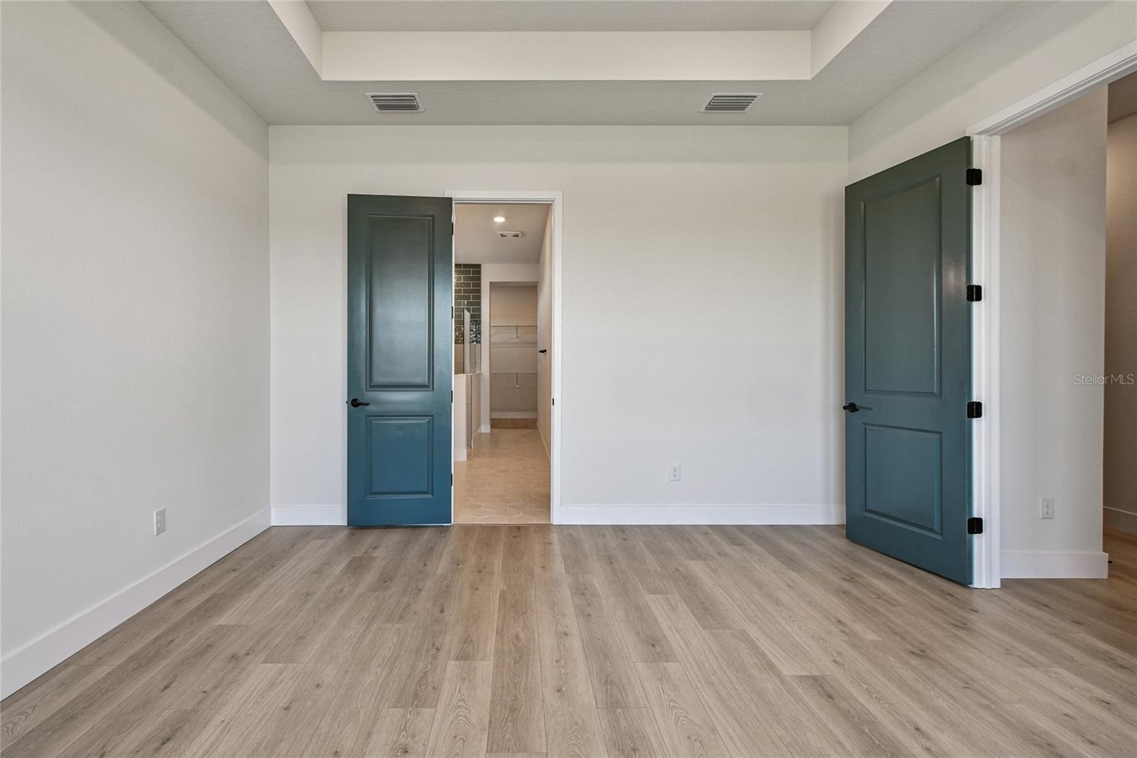 Image 24 of 59 For 17542 Foxtail Loop