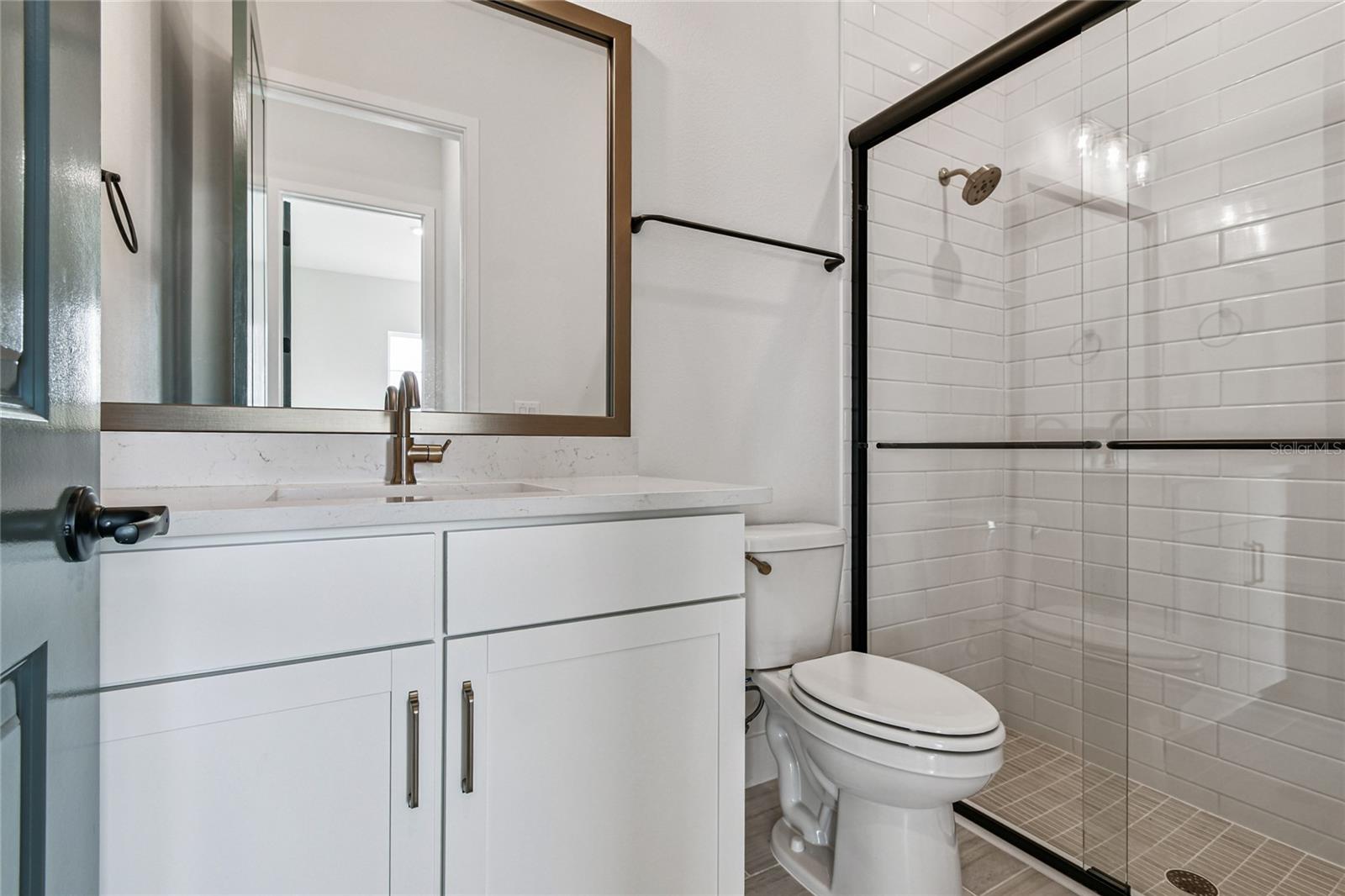 Image 39 of 59 For 17542 Foxtail Loop