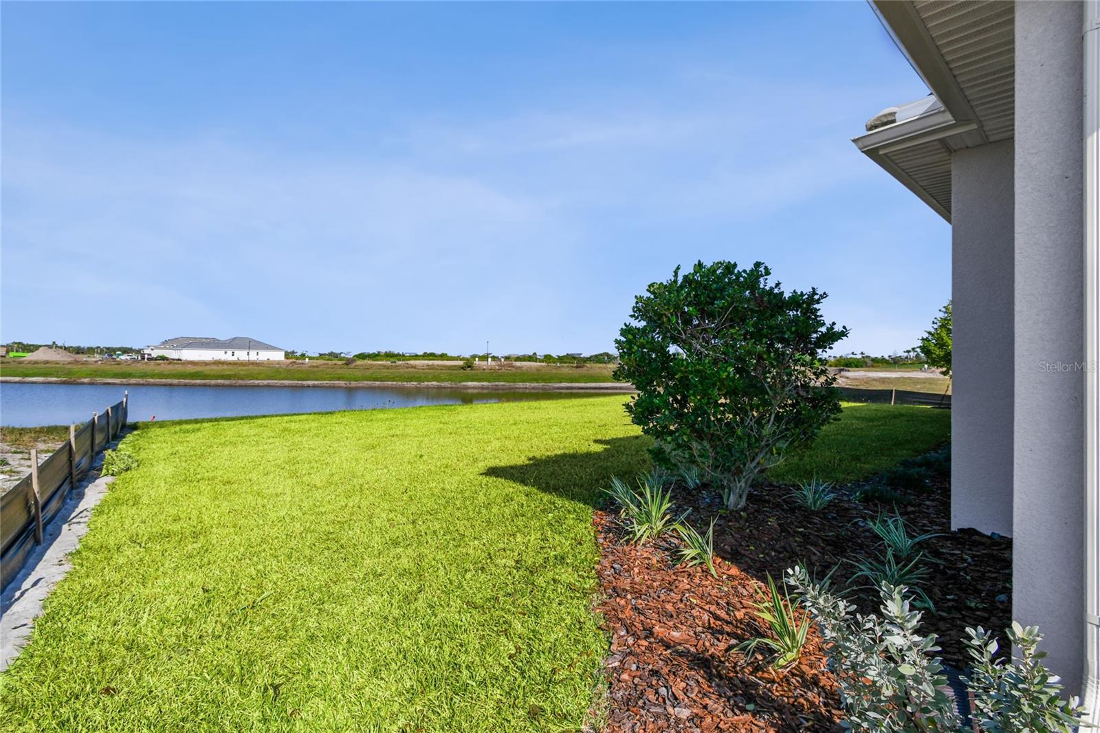 Image 49 of 59 For 17542 Foxtail Loop