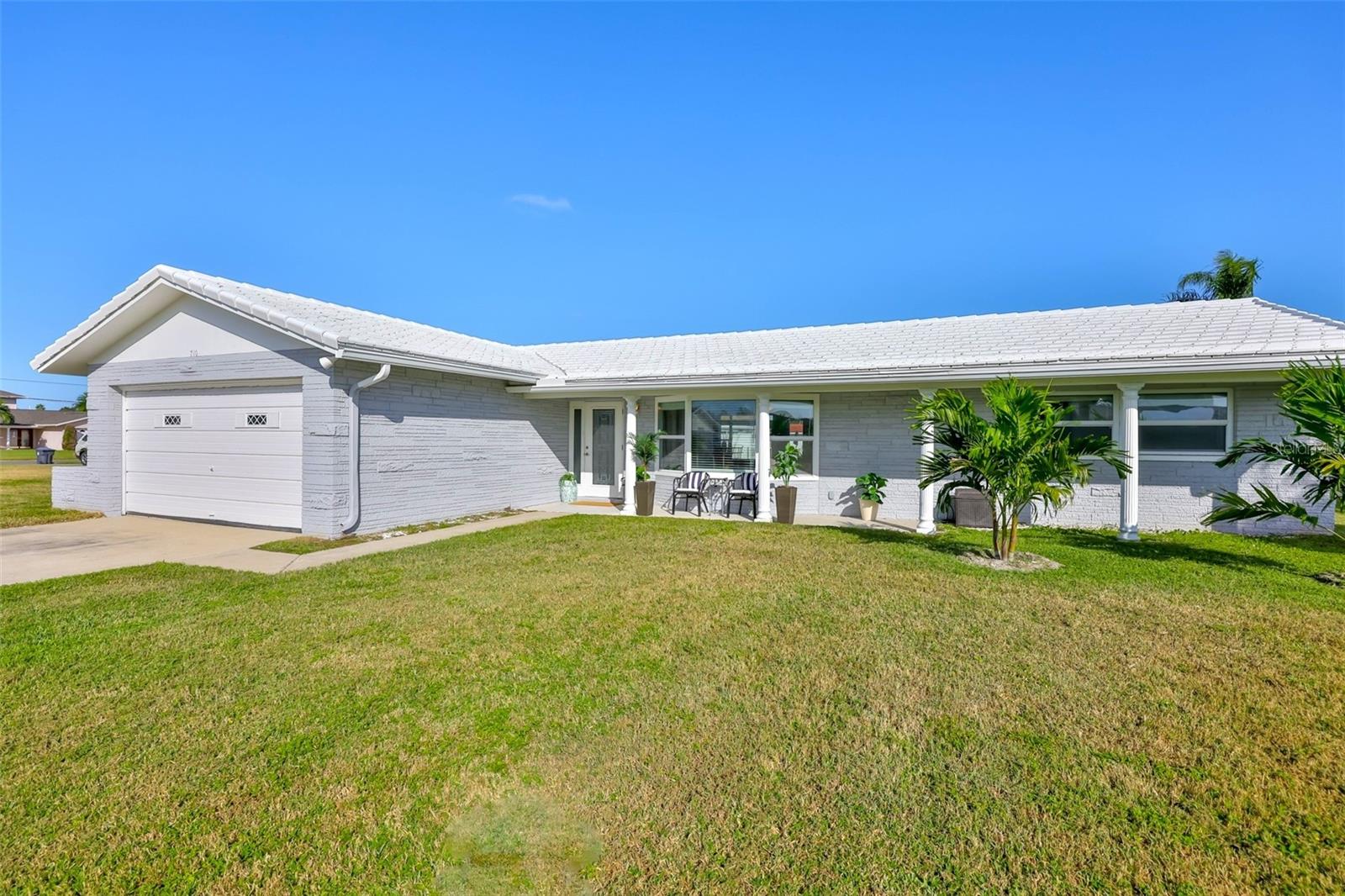 Image 5 of 65 For 710 116th Avenue