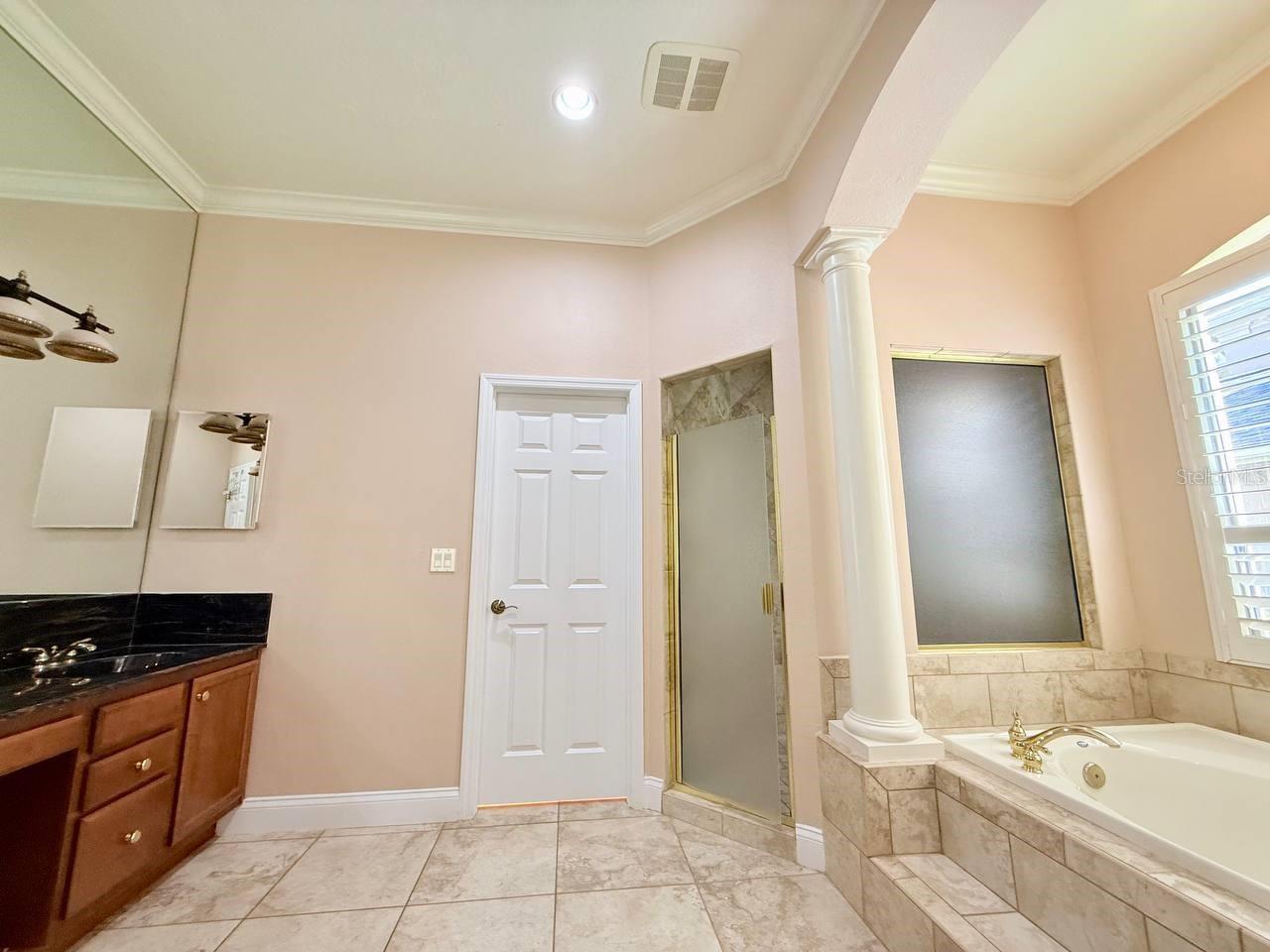 Listing photo id 27 for 12808 Eagles Entry Drive