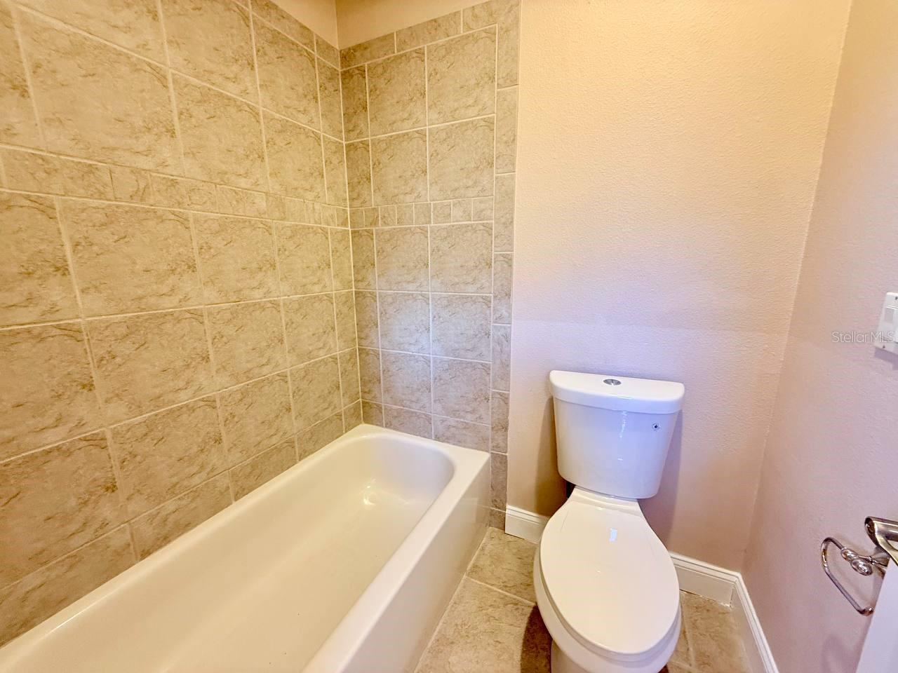 Listing photo id 47 for 12808 Eagles Entry Drive