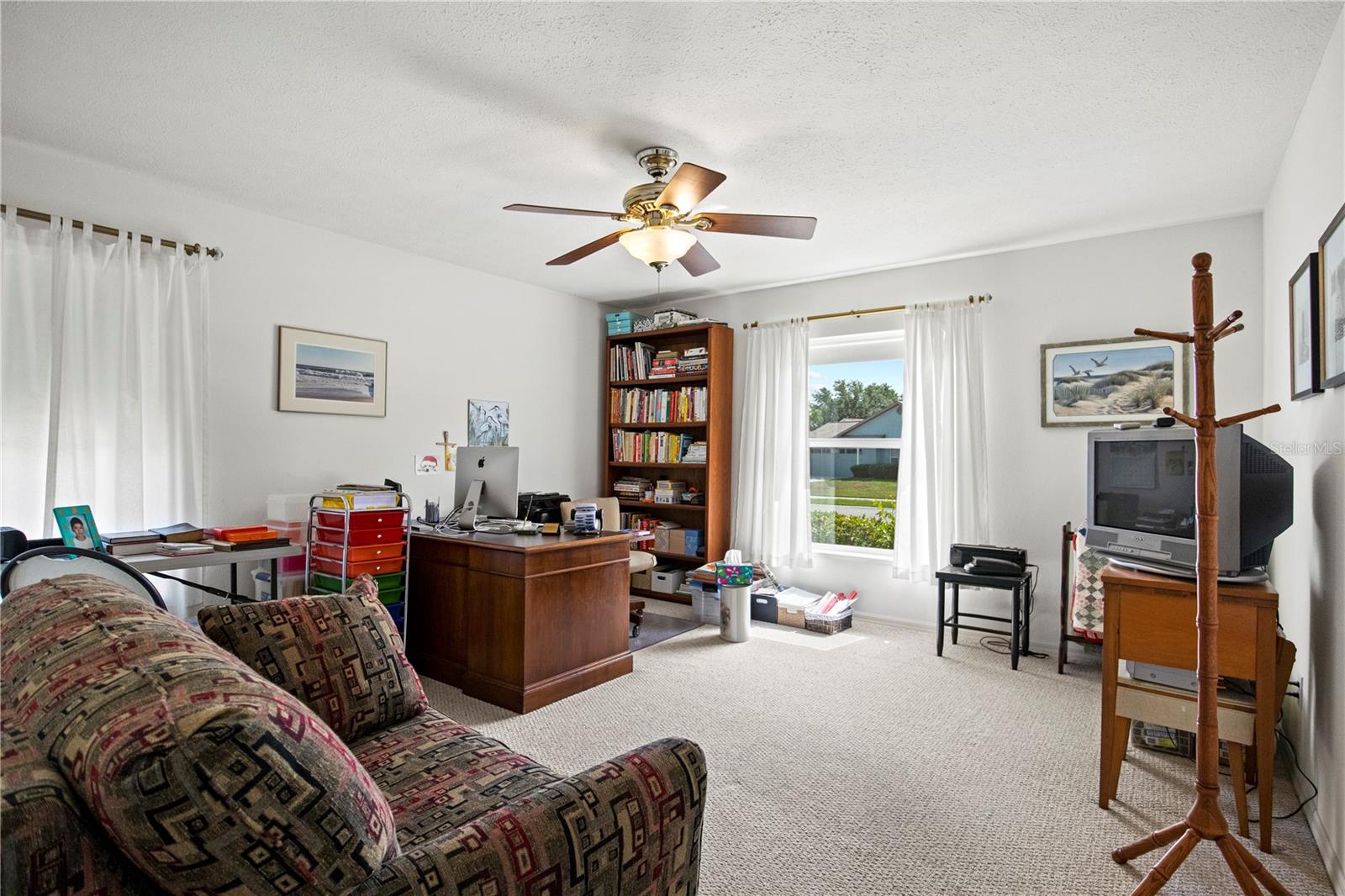 Listing photo id 20 for 1322 Brookfield Drive