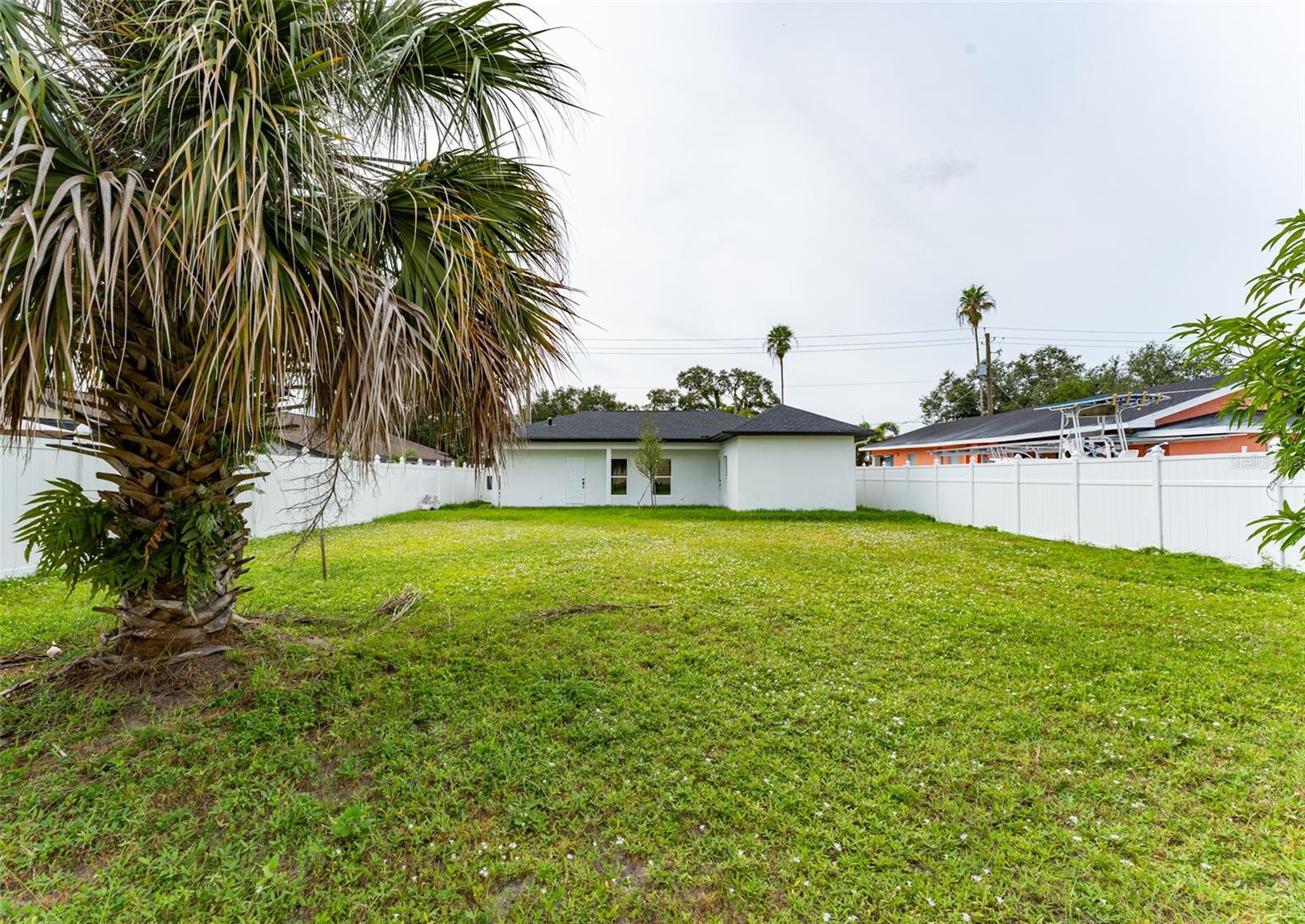 Image 41 of 48 For 2921 La Salle Street