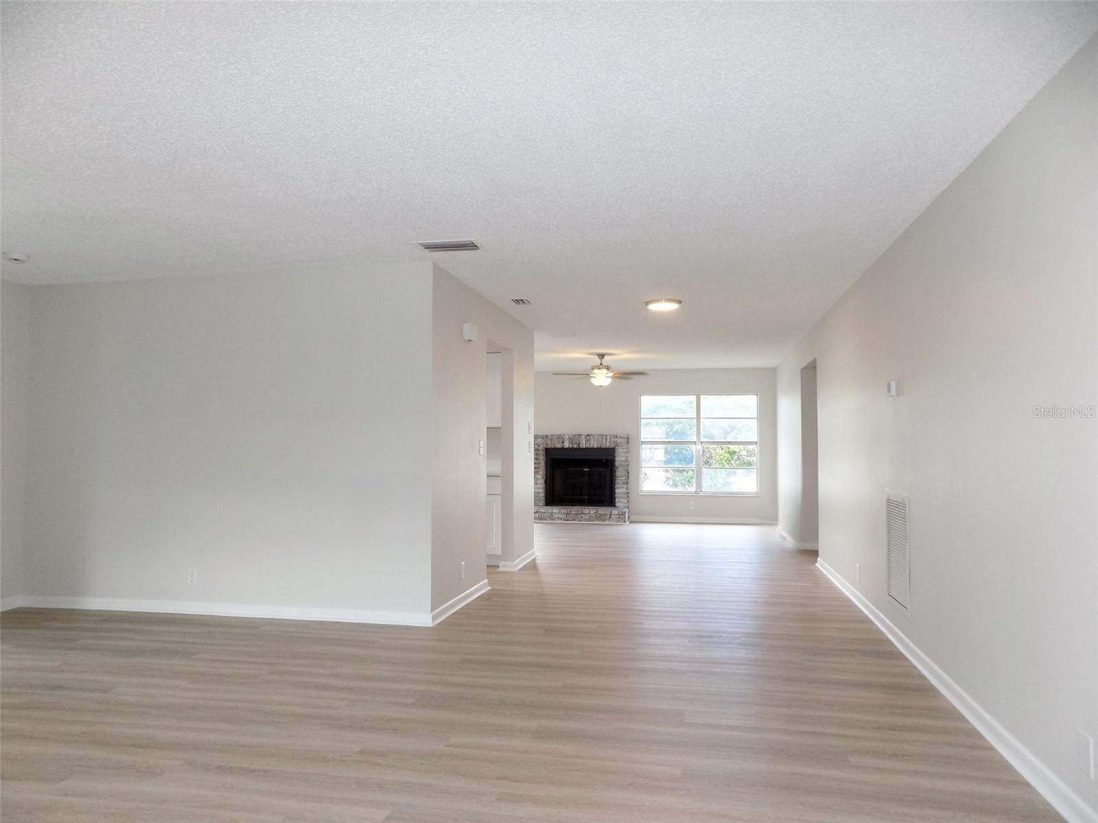 Image 19 of 38 For 9255 36th Way N