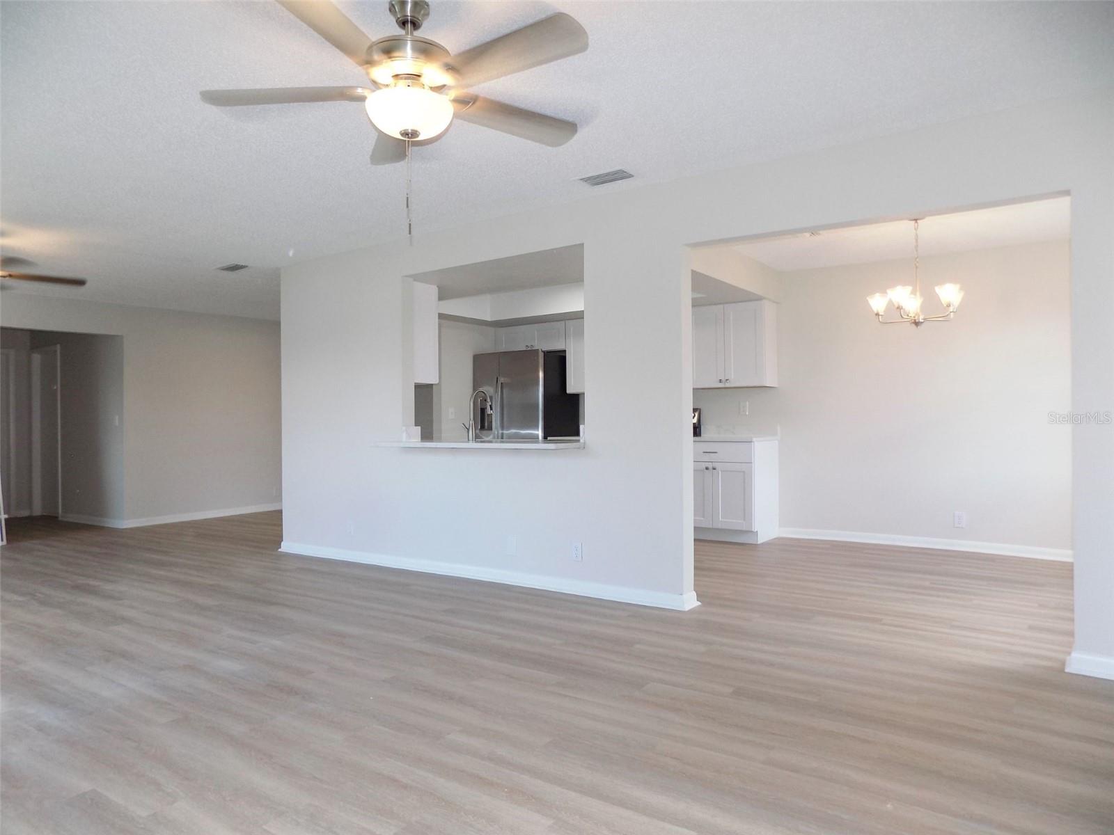 Image 22 of 38 For 9255 36th Way N
