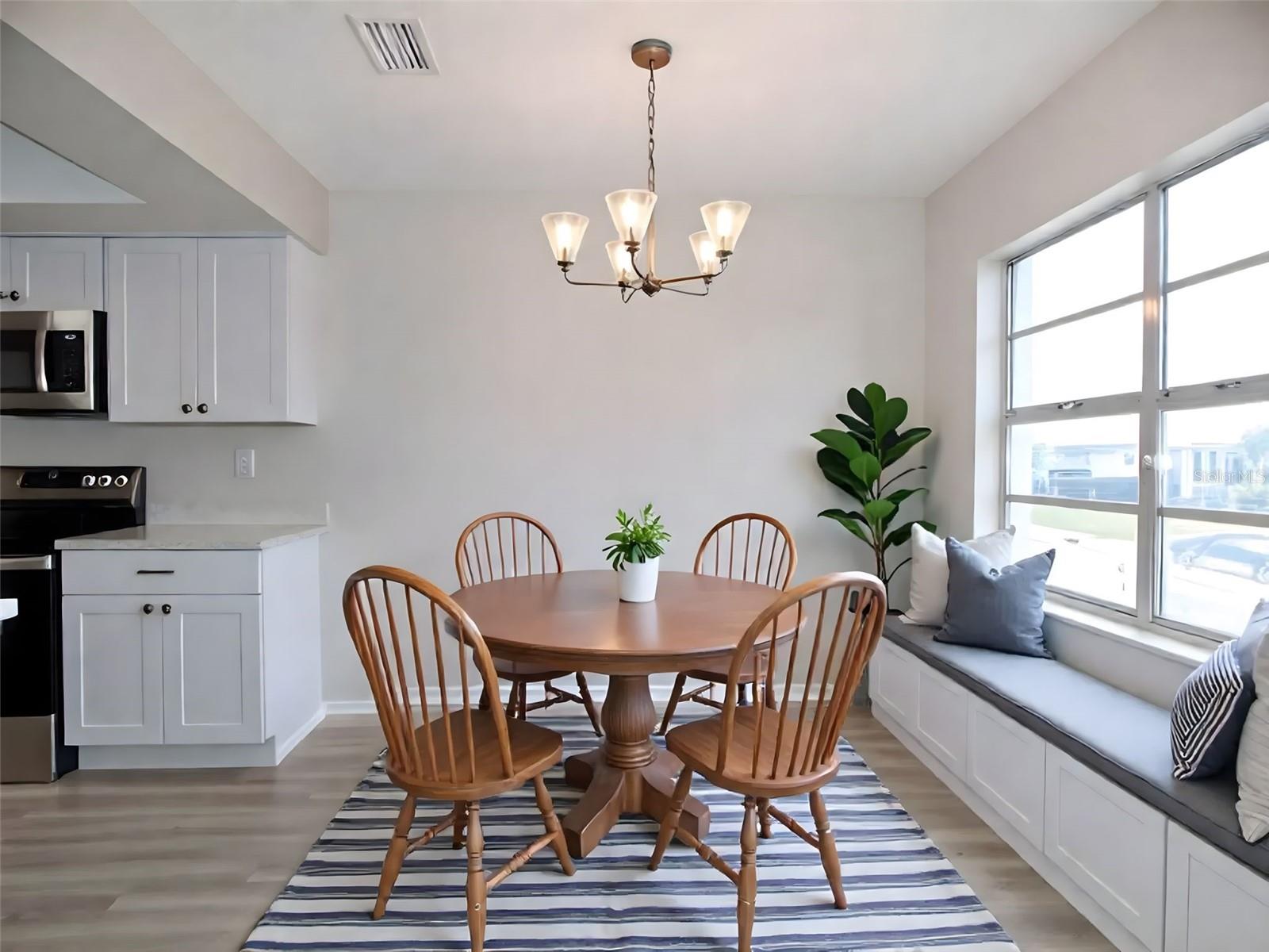 Image 7 of 38 For 9255 36th Way N