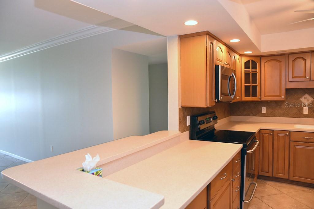 Image 59 of 79 For 5108 Brittany Drive S 405