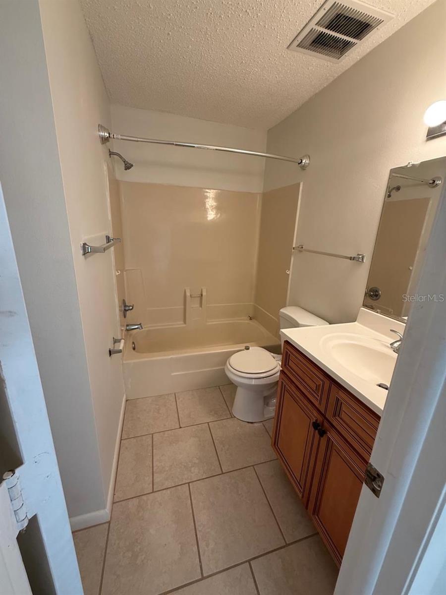 Image 15 of 25 For 6334 Spring Flower Drive 14