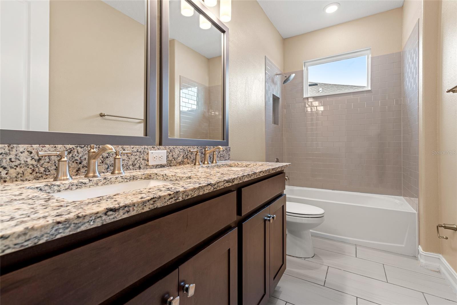 Image 14 of 49 For 4896 San Martino Drive